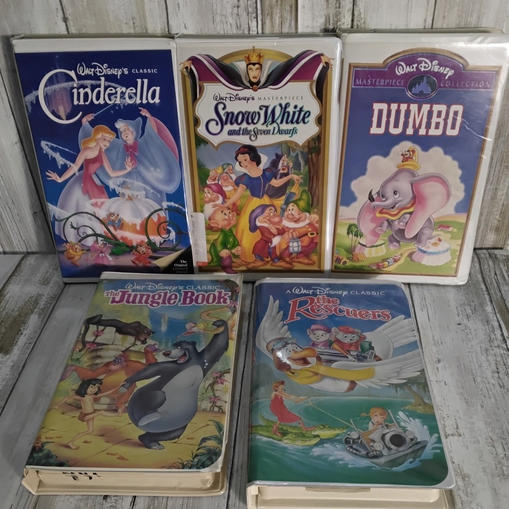 Vintage 1996 Gold Collection‎ of Walt Disney Classic VHS Movies - Picture 2 of 5